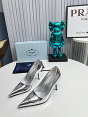 HIGH POINTED-TOE PUMPS IN SILVER GLOSSY CALFSKIN