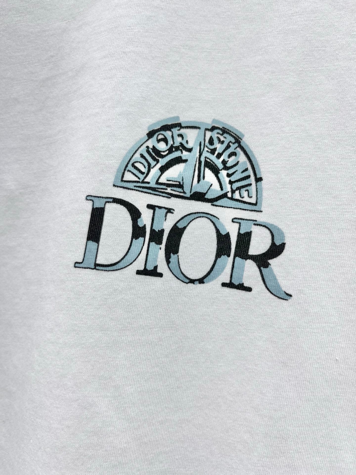 DIOR 26S SHORT-SLEEVE T-SHIRT 1010