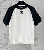 CHANEL 26S SHORT-SLEEVE KNIT TOP 957