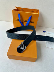 LV 25S BELT 40 MM IN BLACK CALFSKIN WITH SILVER HARDWARE 593266