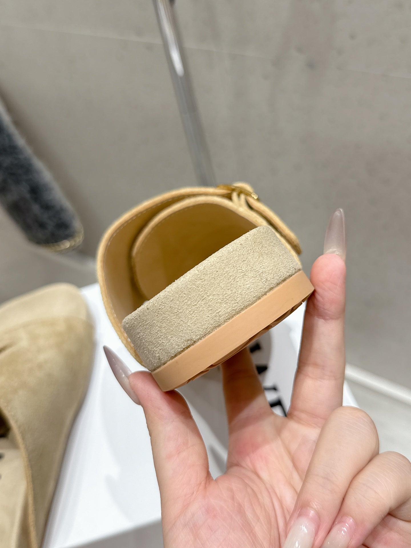 LOEWE 26S EASE SLIDE IN BEIGE SUEDE