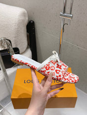 LV 26S FLAT MULE SANDALS IN WHITE RED MONOGRAM CANVAS WITH CALFSKIN BOW