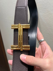 HM TRAVERSE BELT BUCKLE & REVERSIBLE CHOCOLATE BROWN AND BLACK LEATHER STRAP 38 MM GOLD HARDWARE