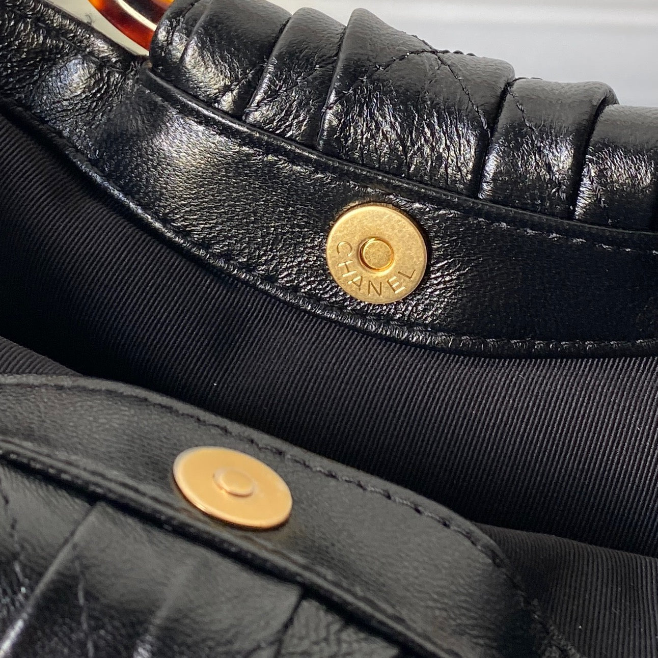 CHANEL 26S HAND BAG 32 IN BLACK LAMBSKIN