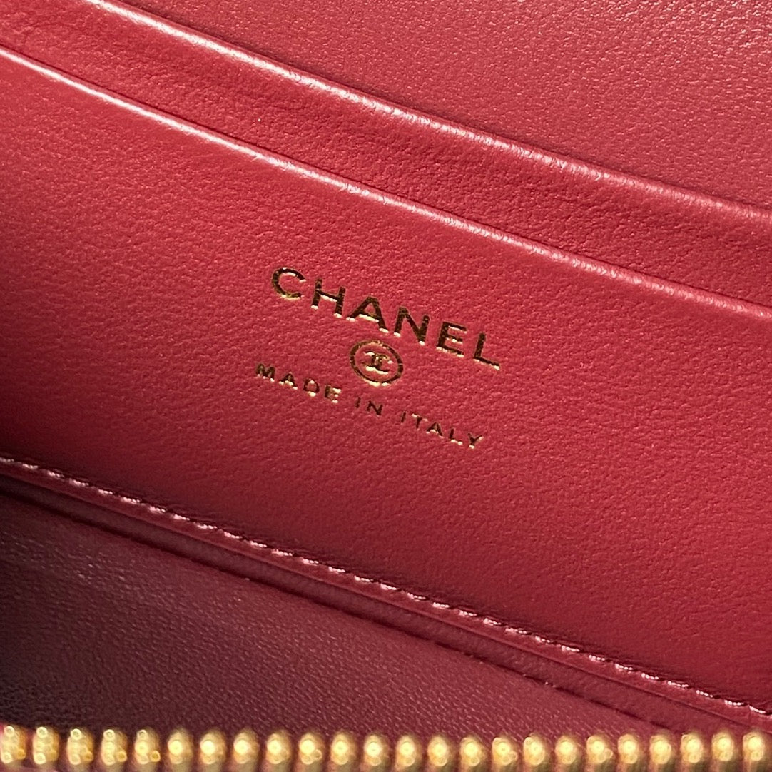 CHANEL 26S VANITY CASE 19 IN DARK RED LIZARD-EMBOSSED LEATHER
