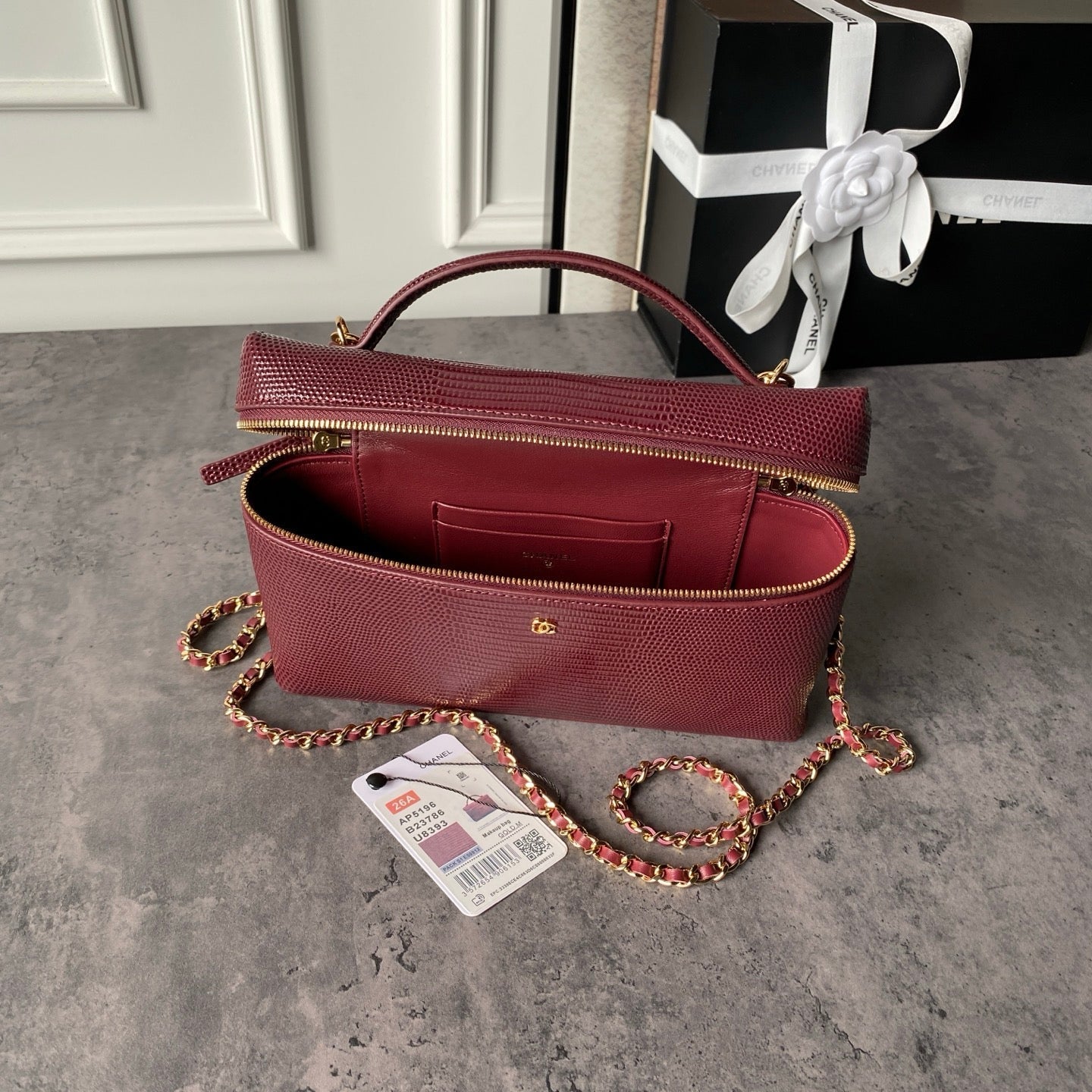 CHANEL 26S VANITY CASE 23 IN DARK RED LIZARD-EMBOSSED LEATHER