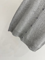 MIUMIU 26S SLEEVELESS KNIT POLO TOP STYLE 1070
