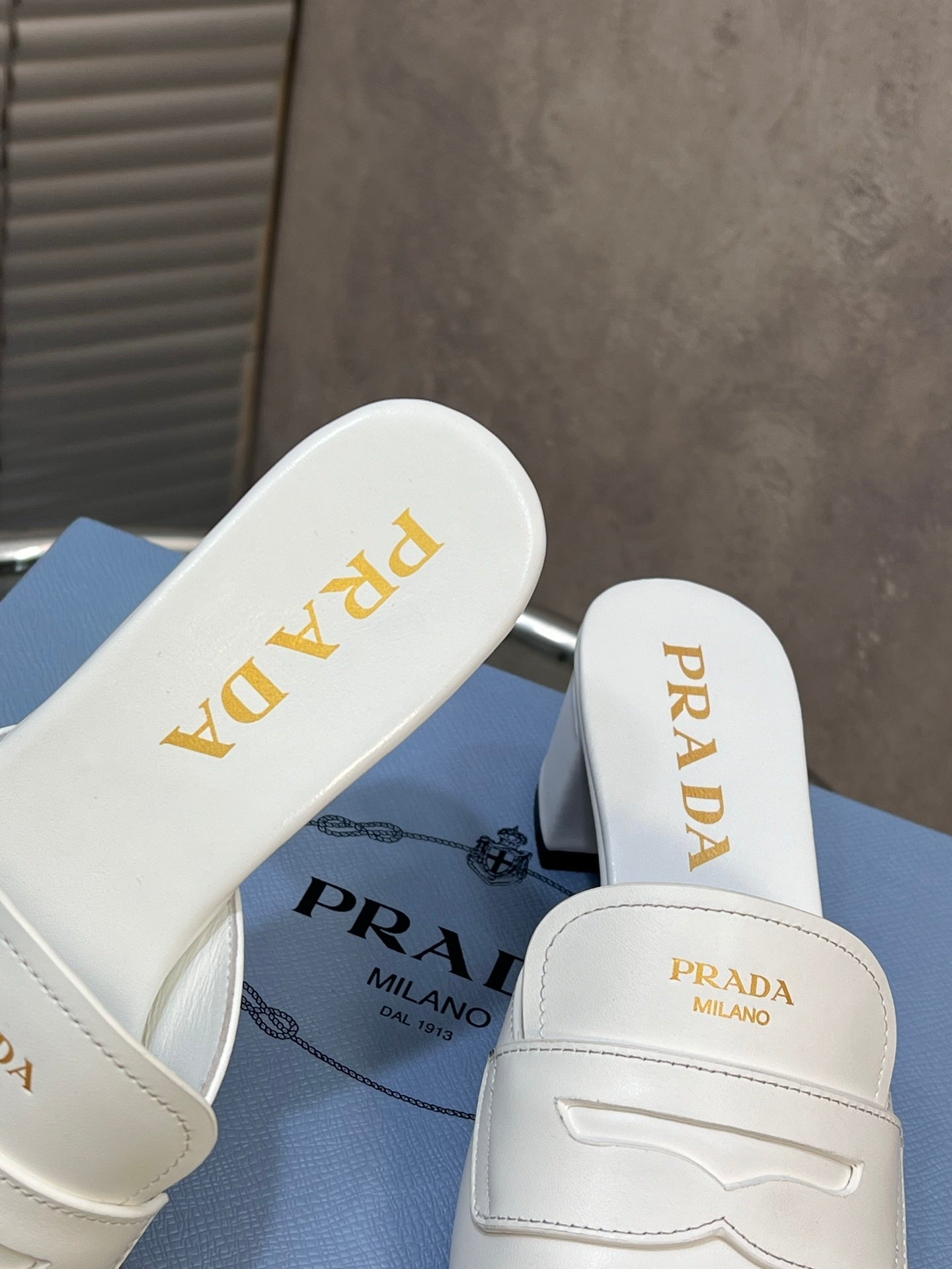 PRADA 26S BLOCK HEEL SLIDE SANDALS 60MM IN WHITE CALFSKIN WITH LOGO