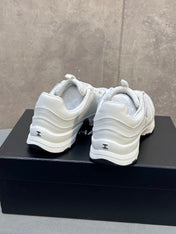 CHANEL 26S RUNNER CC LOGO SNEAKERS IN WHITE CALFSKIN