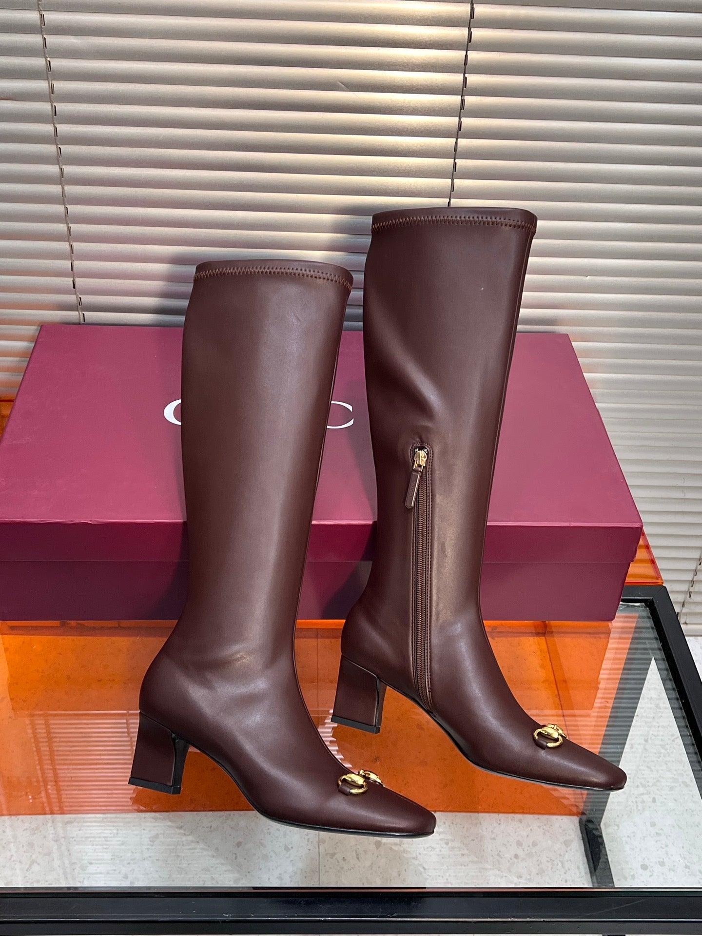 GUCCI 26S HORSEBIT KNEE-HIGH BOOTS 55 MM IN DARK BROWN CALFSKIN