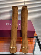GUCCI 26S HORSEBIT KNEE-HIGH BOOTS 55 MM IN BROWN SUEDE