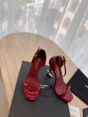 CLASSIC HIGH HEELS 10 CM IN CRIMSON RED PATENT CALFSKIN