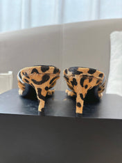 ALAIA HEELED THONG 25S 55 MM IN LEOPARD PONY HAIR LEATHER