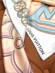 LV SCARF 90 CM IN SILK 704578