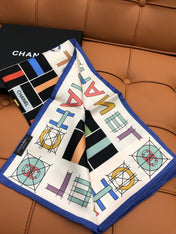 CHANEL 25S SCARF 90 IN SILK 704587