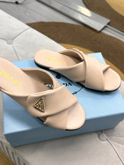 PRADA 25S SLIDE SANDALS IN BEIGE CALFSKIN LOGO