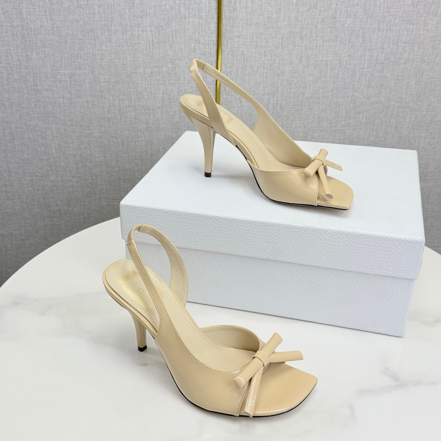 DIOR 26S HIGH-HEEL BACK-STRAP SHOES IN BEIGE CALFSKIN