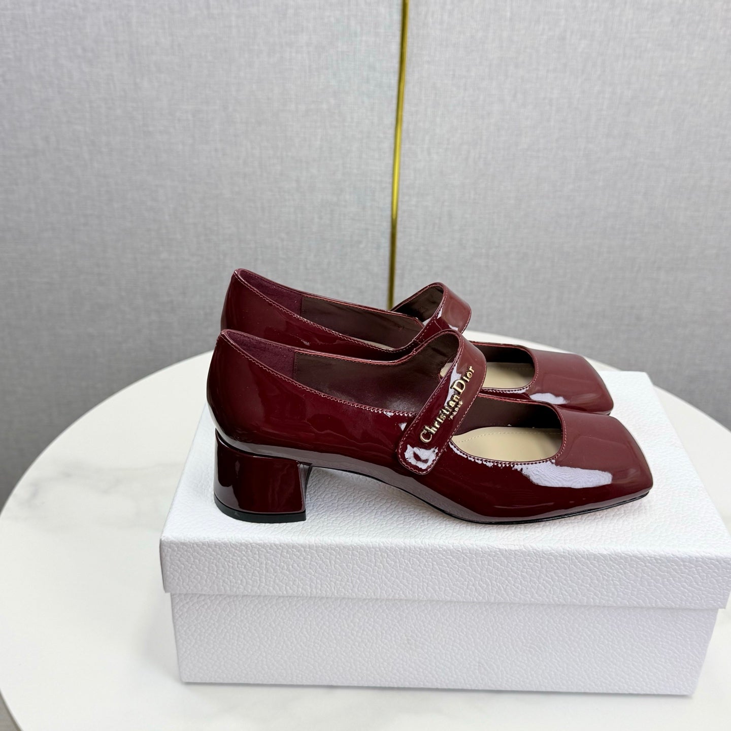 DIOR 26S MARY JANE HIGH HEELS 40MM IN WINE RED PATENT CALFSKIN GOLD HARDWARE