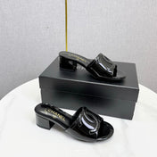 CHANEL 26S BLOCK HEEL SANDALS 40 MM IN BLACK PATENT CALFSKIN