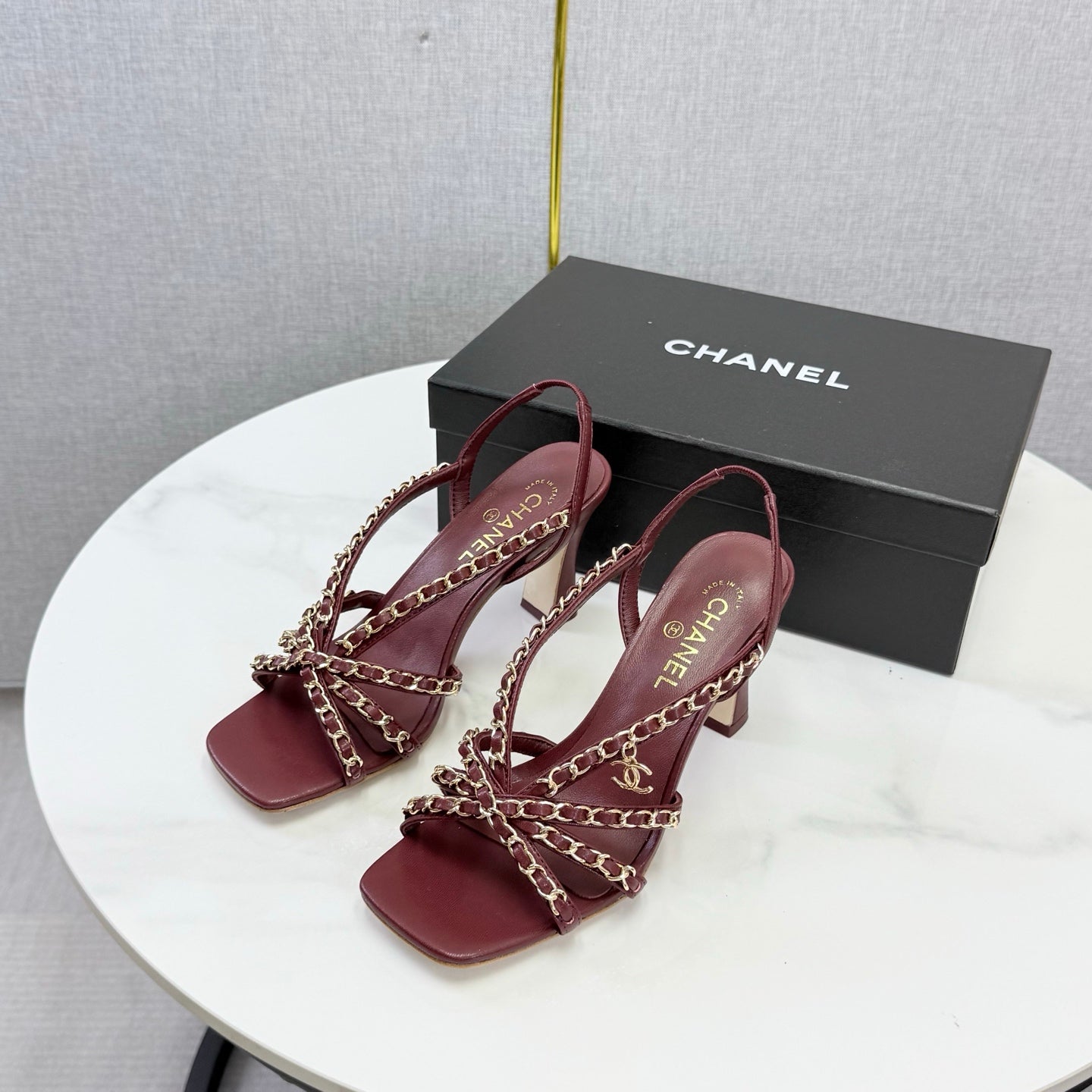 CHANEL 26S CHAIN STRAP HIGH HEELS 65 MM IN DARK RED LAMBSKIN