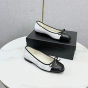 CHANEL 26S BALLET FLATS IN WHITE TWEED AND BLACK LAMBSKIN