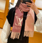 REYKJAVIK GRADIENT SCARF 220 CM IN PUNCH PINK CASHMERE 399735