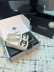 ESPADRILLES LOAFERS IN WHITE LAMBSKIN WITH BLACK LOGO