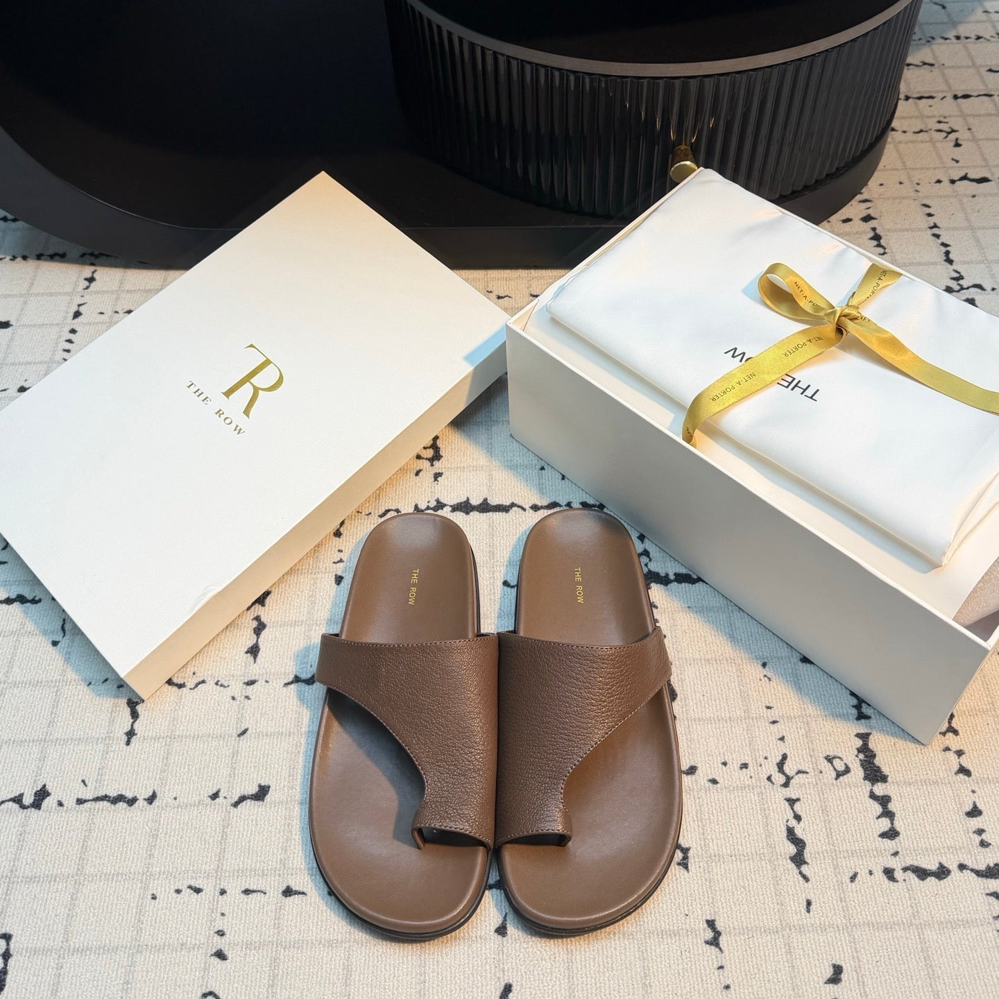 THE ROW 26S THONG SLIDE SANDALS IN BROWN CALFSKIN