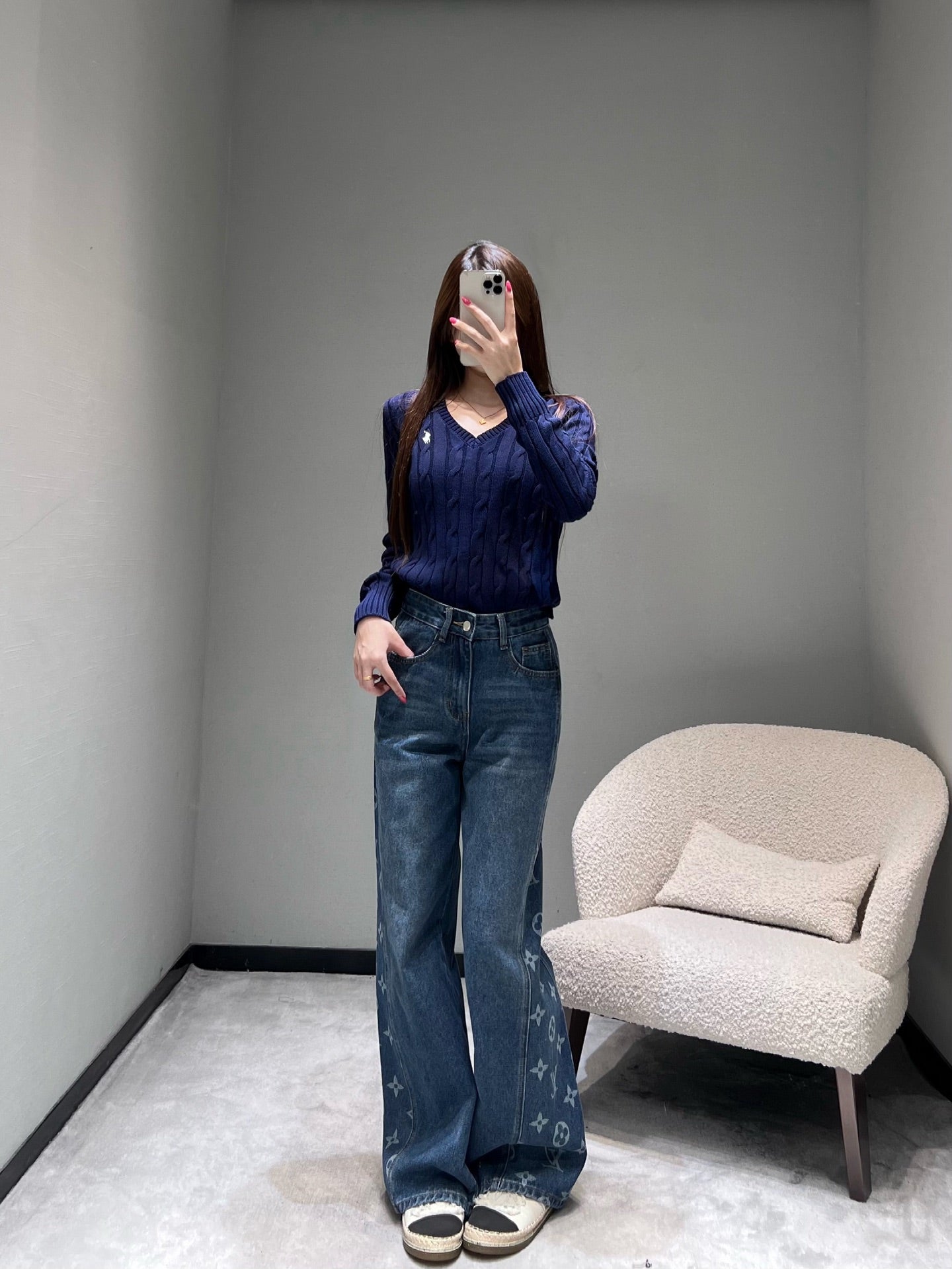 RALPH LAUREN KNITTED V-NECK SWEATER403