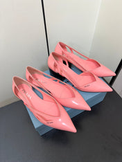 BRUSHED CUT-OUT PUMPS IN SALMON PINK CALFSKIN