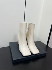 ALAIA 26S SQUARE-TOE BOOTS IN WHITE CALFSKIN