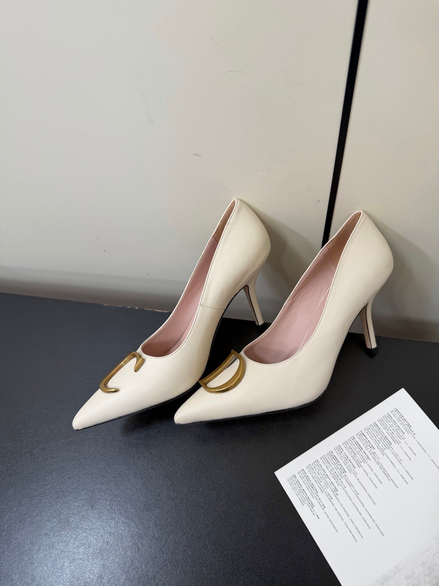 DIOR 26S POINTED-TOE HIGH HEELS 70MM IN CREAM WHITE CALFSKIN GOLD HARDWARE