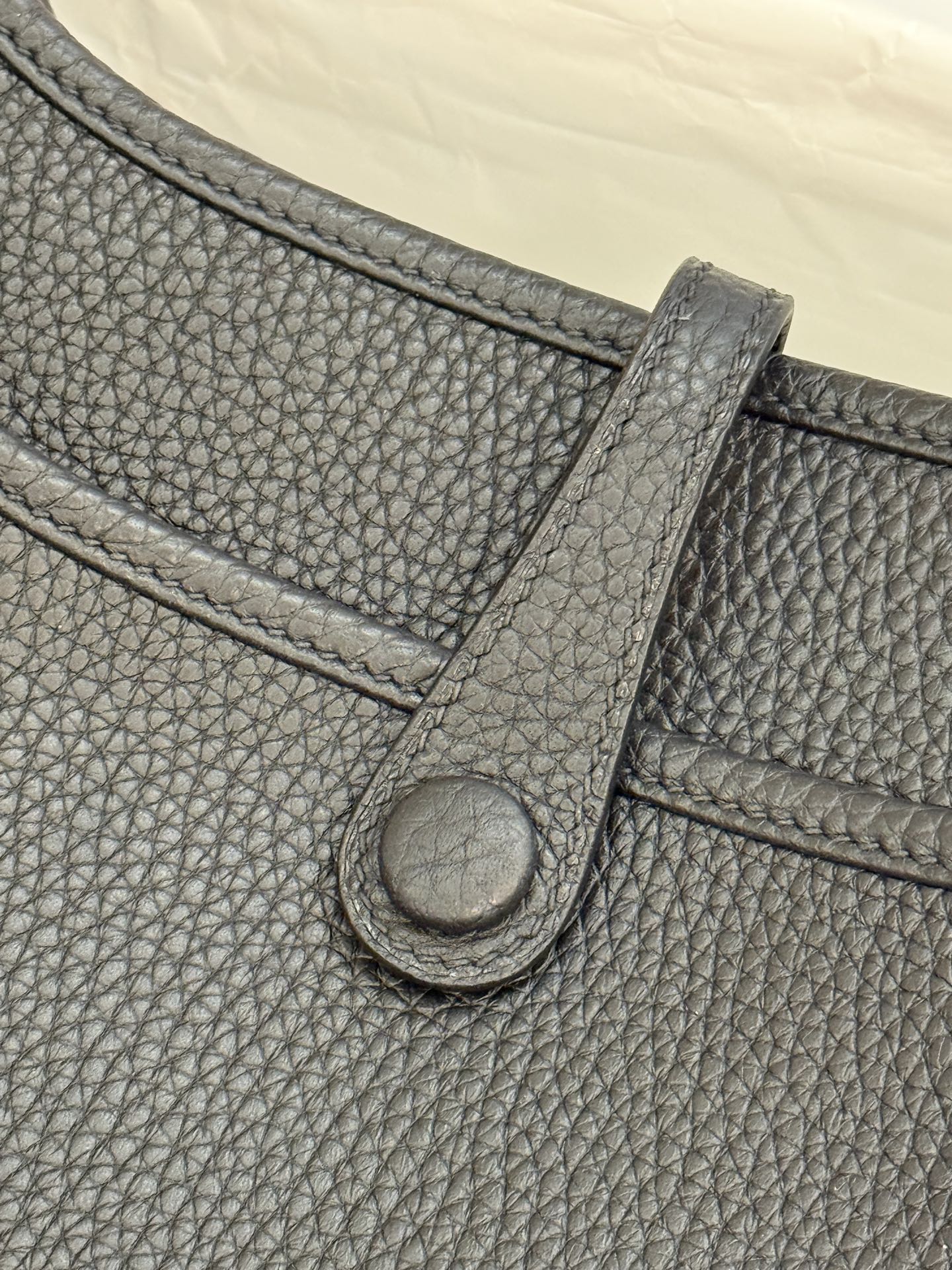 HM 26S EVELYNE BAG 23MM IN BLACK GRAINED CALFSKIN