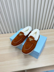 LOAFER IN RED BROWN SUEDE AND FUR LINING ATTACHED TRIANGLE LOGO