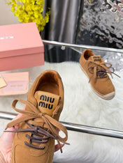 MIUMIU 26S SNEAKERS IN CARAMEL BROWN SUEDE