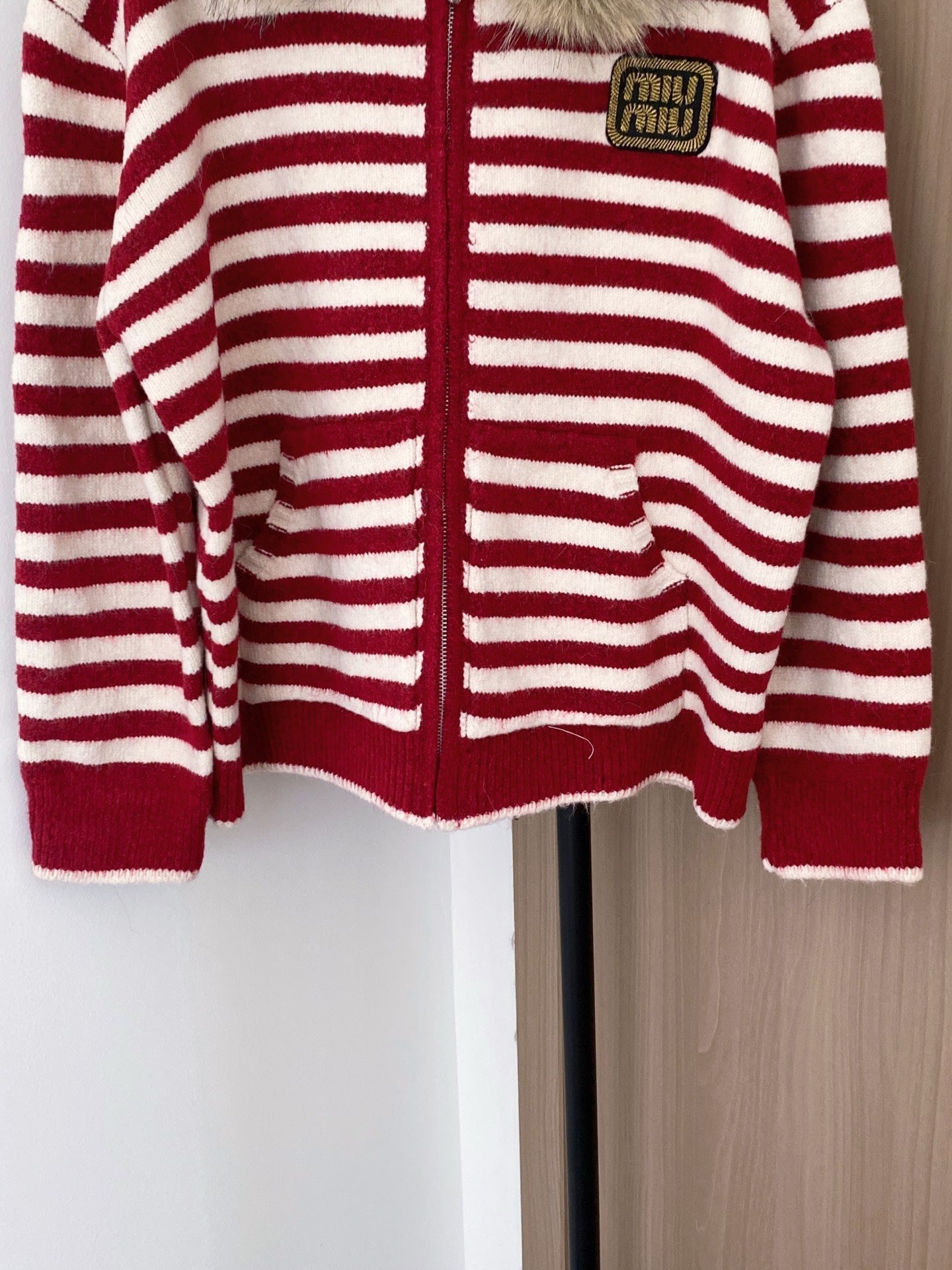 MIUMIU CARDIGAN STYLE 698