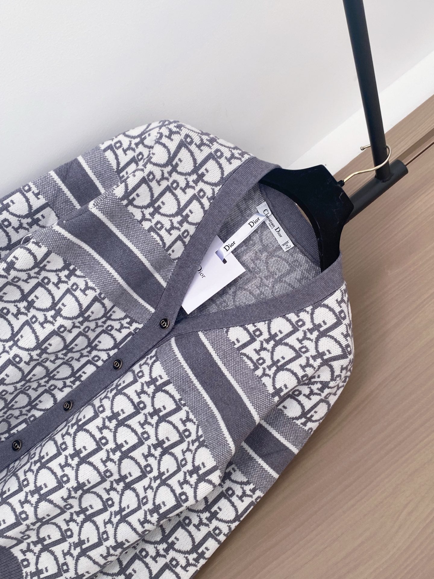DIOR 25S CARDIGAN 692
