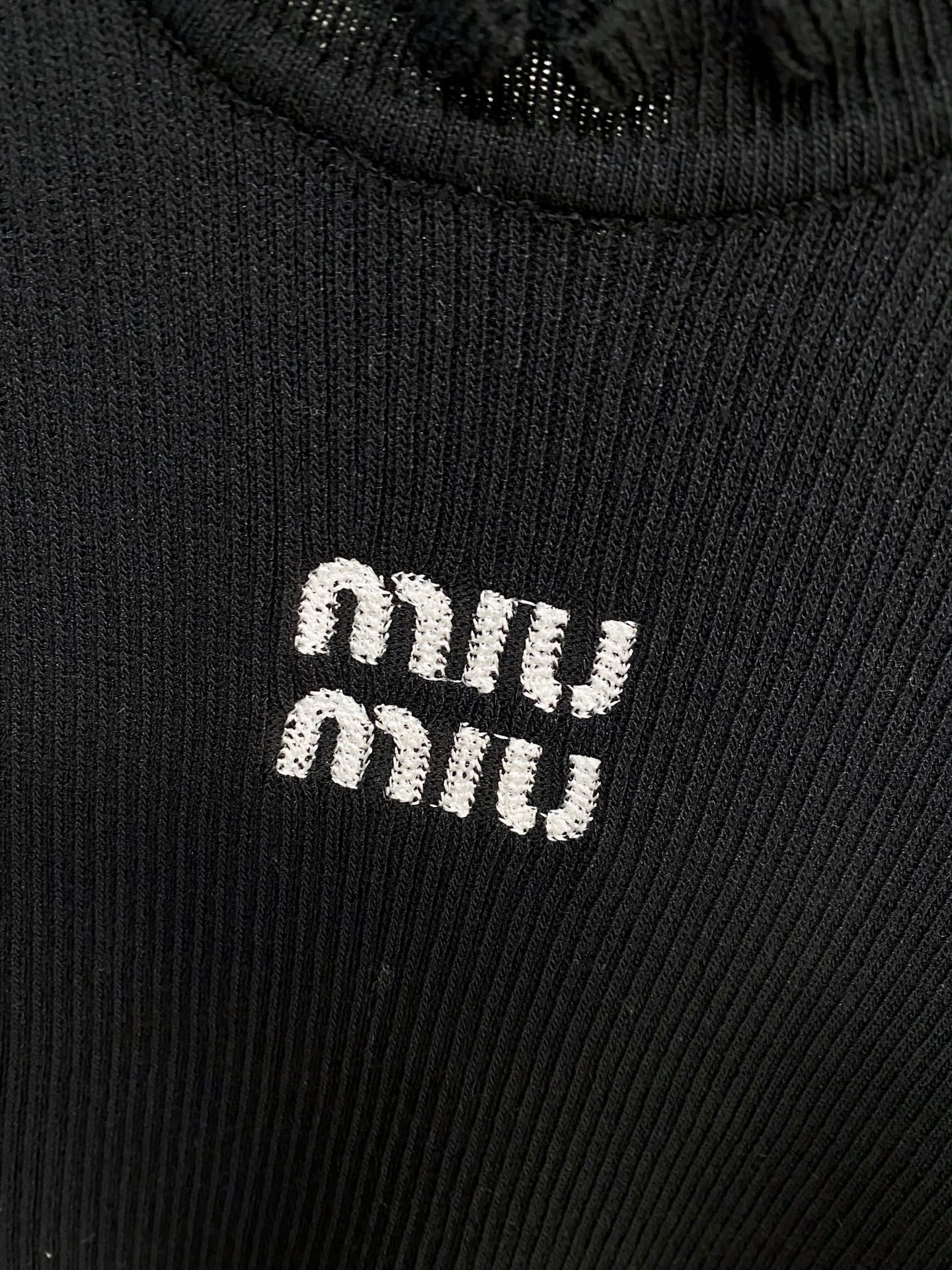 MIUMIU 26S TANK TOP 1037