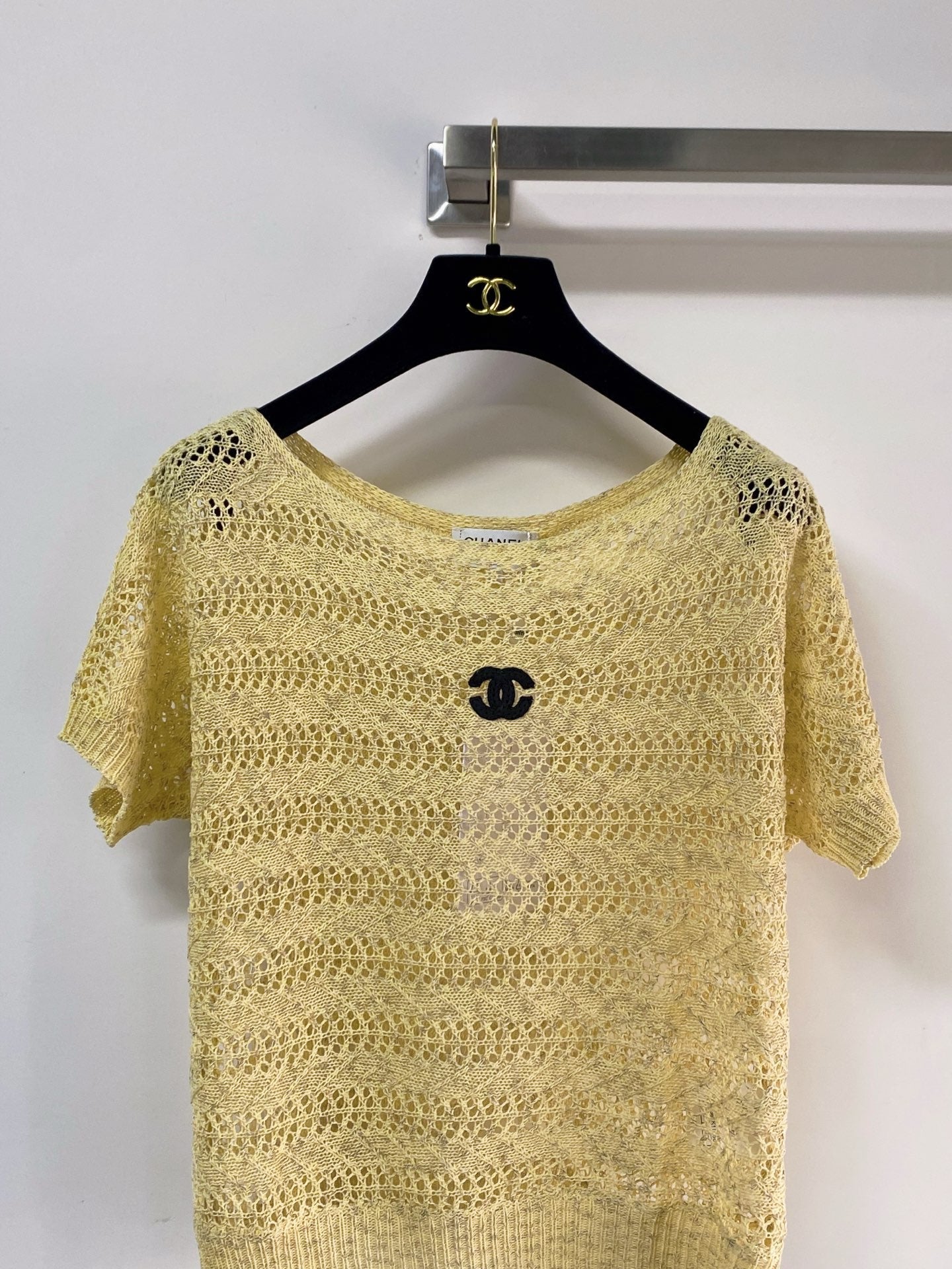 CHANEL 26S SHORT-SLEEVE KNIT TOP STYLE 1089