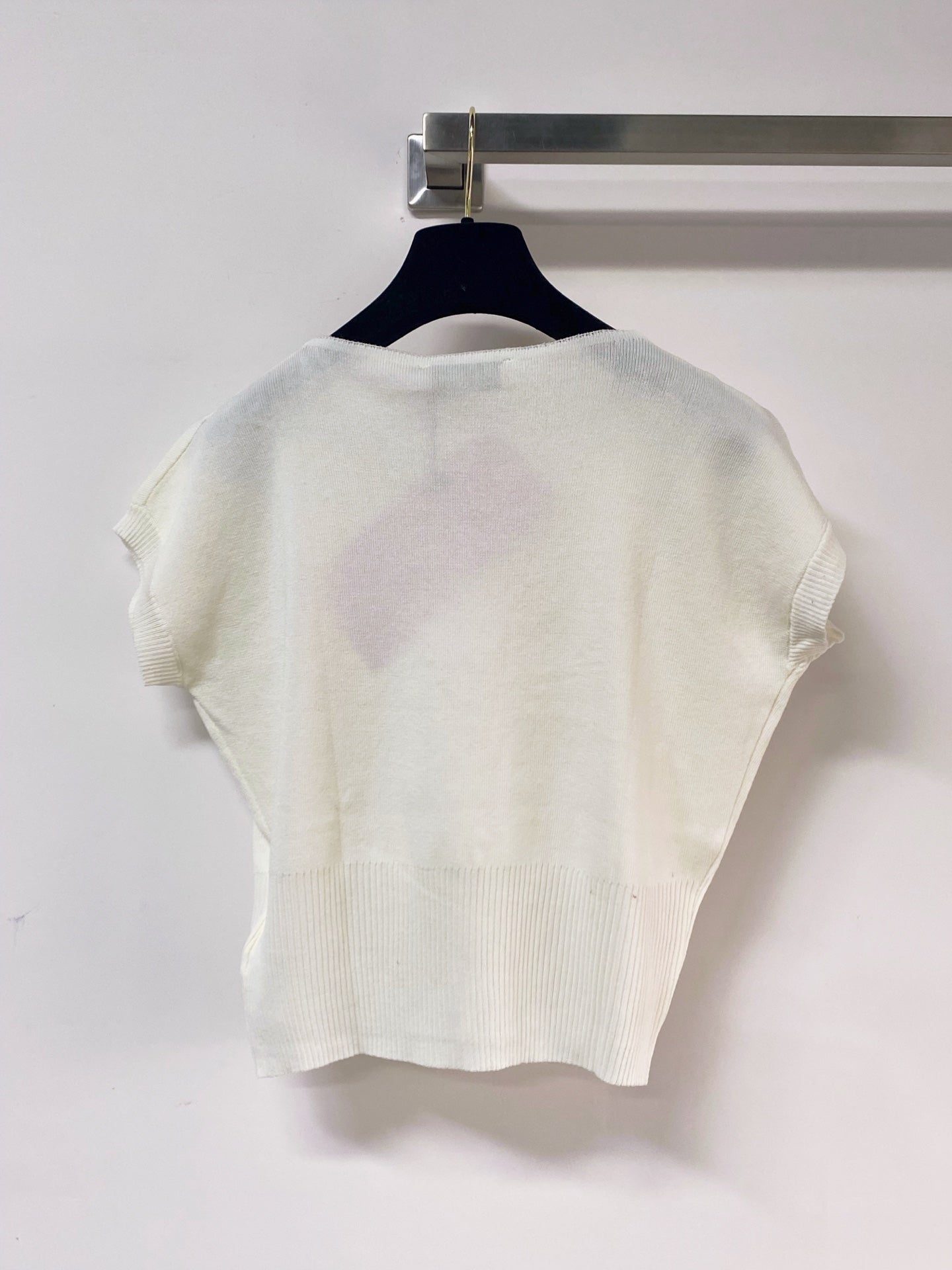 MIUMIU 26S SHORT-SLEEVED SWEATER STYLE 1144