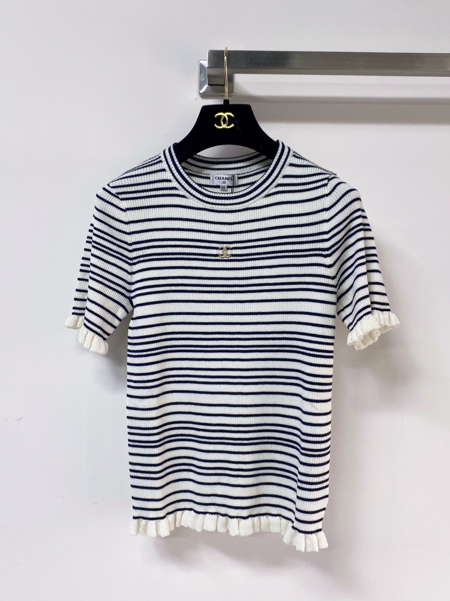 CHANEL 26S SHORT-SLEEVE SWEATER STYLE 1051