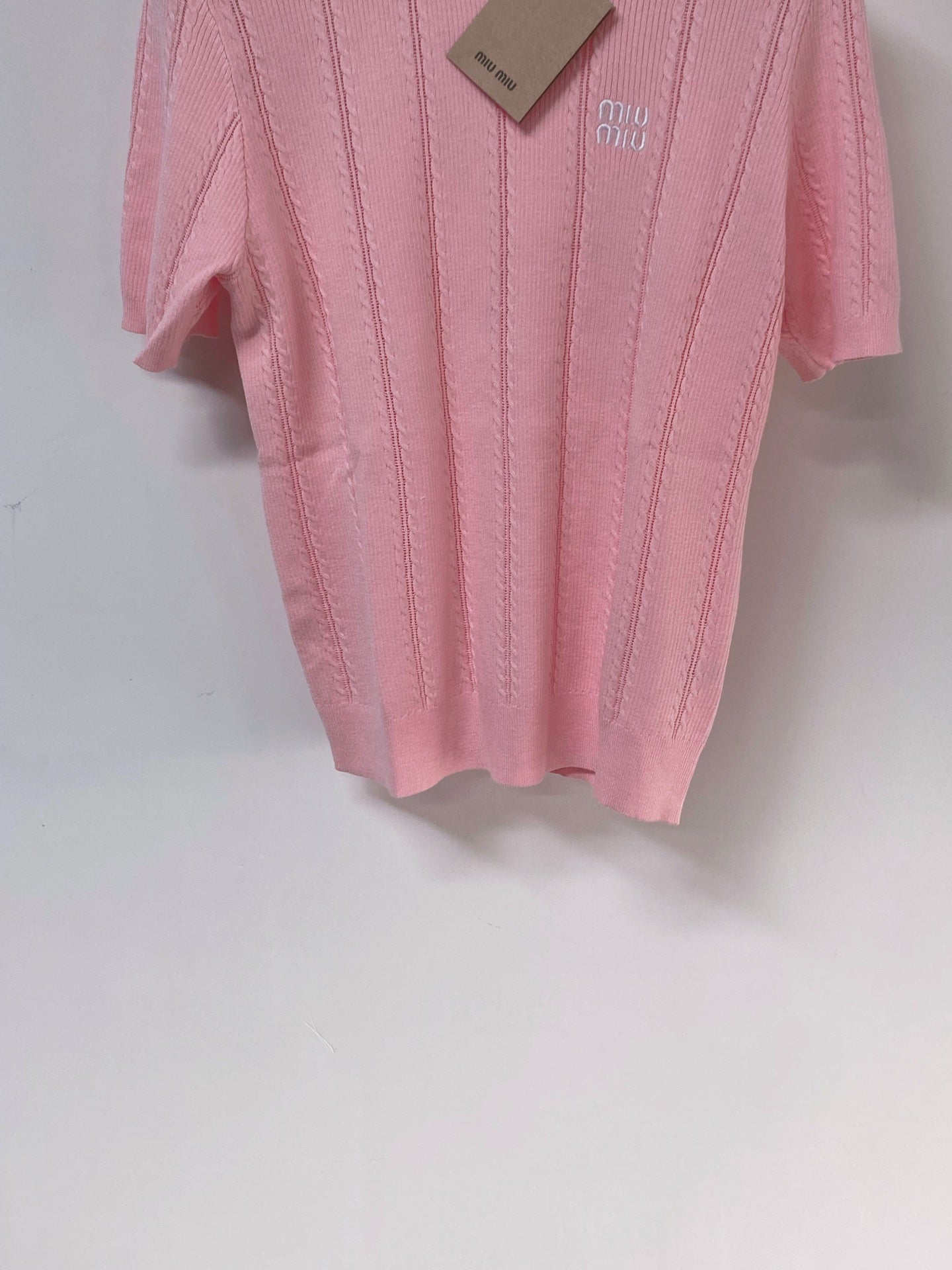 MIUMIU 26S SHORT-SLEEVED SWEATER STYLE 1119