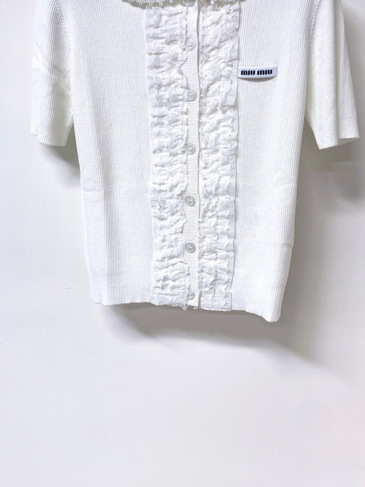 MIUMIU 26S SHORT-SLEEVED KNIT POLO SHIRT STYLE 1052