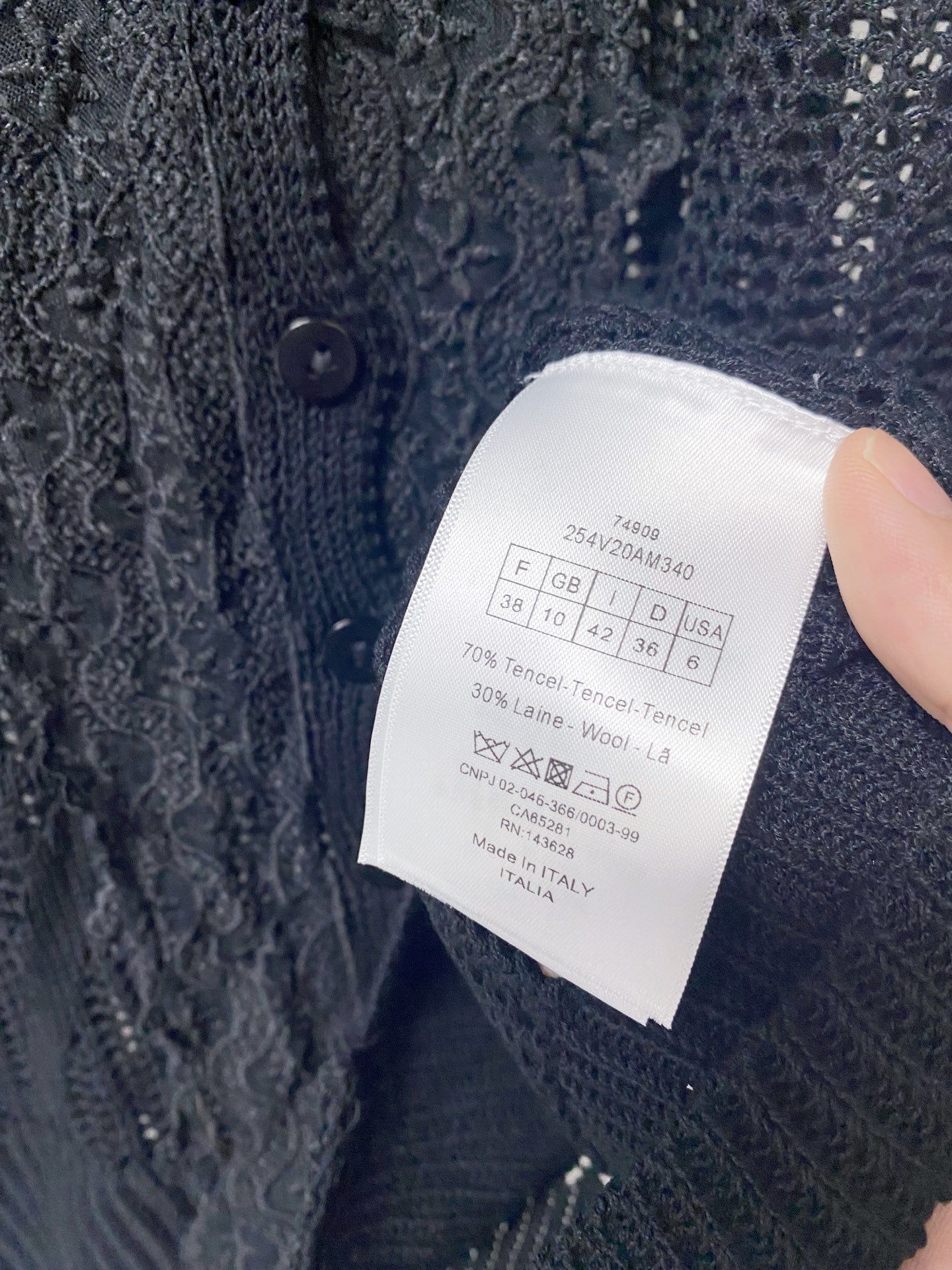 DIOR 26S V-NECK SLEEVELESS KNIT TOP 1244