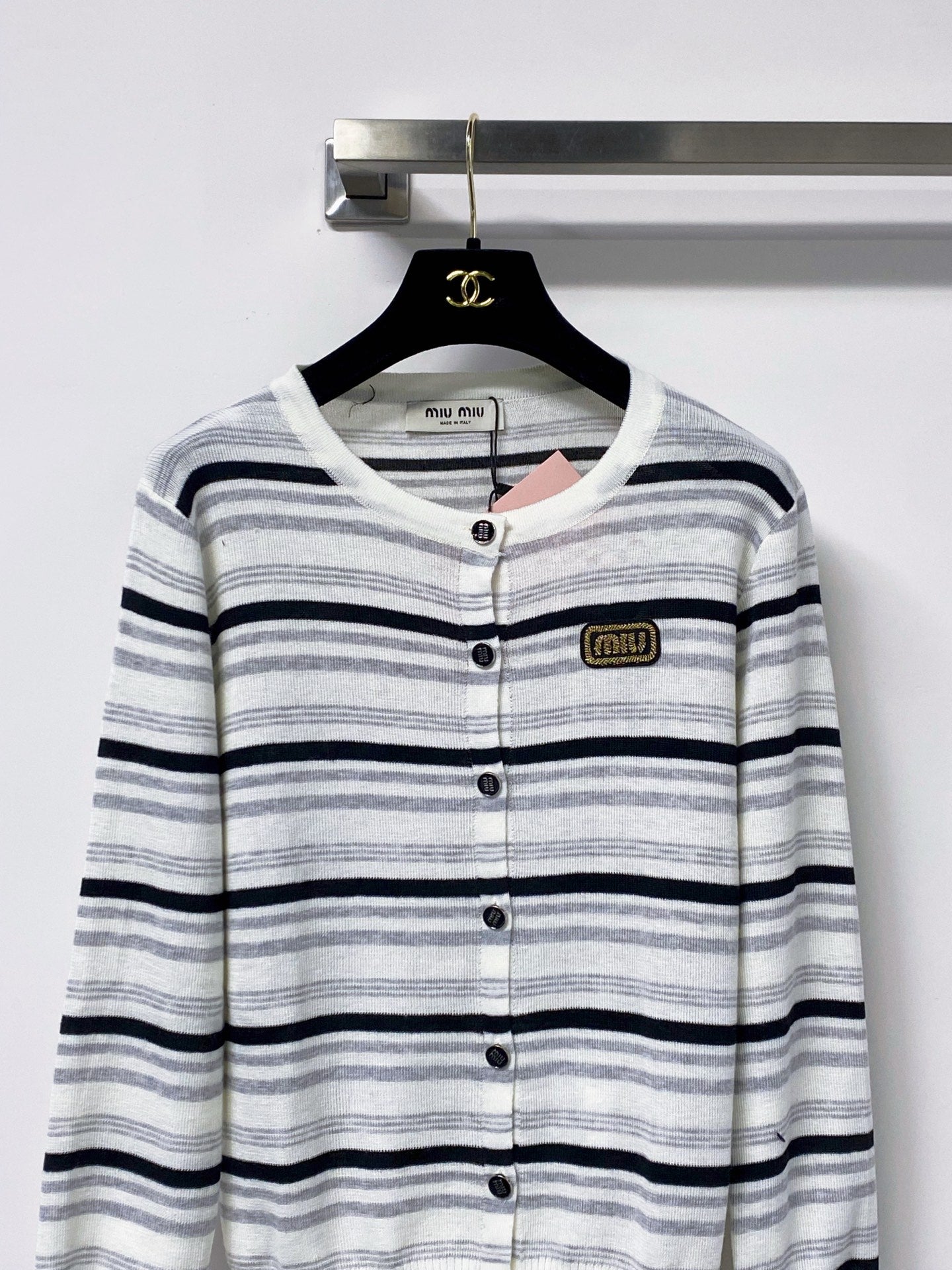 MIUMIU 26S CREWNECK KNIT CARDIGAN 1306