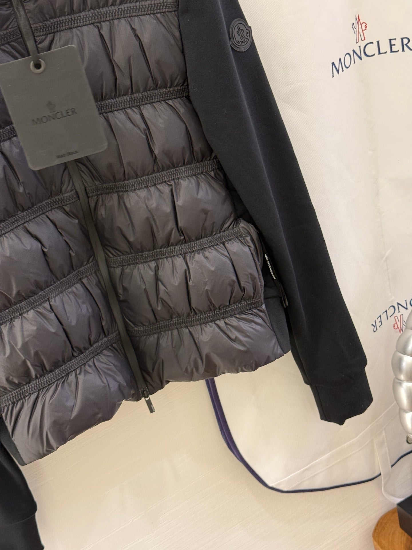 MONCLER 25S JACKET IN BLACK 060