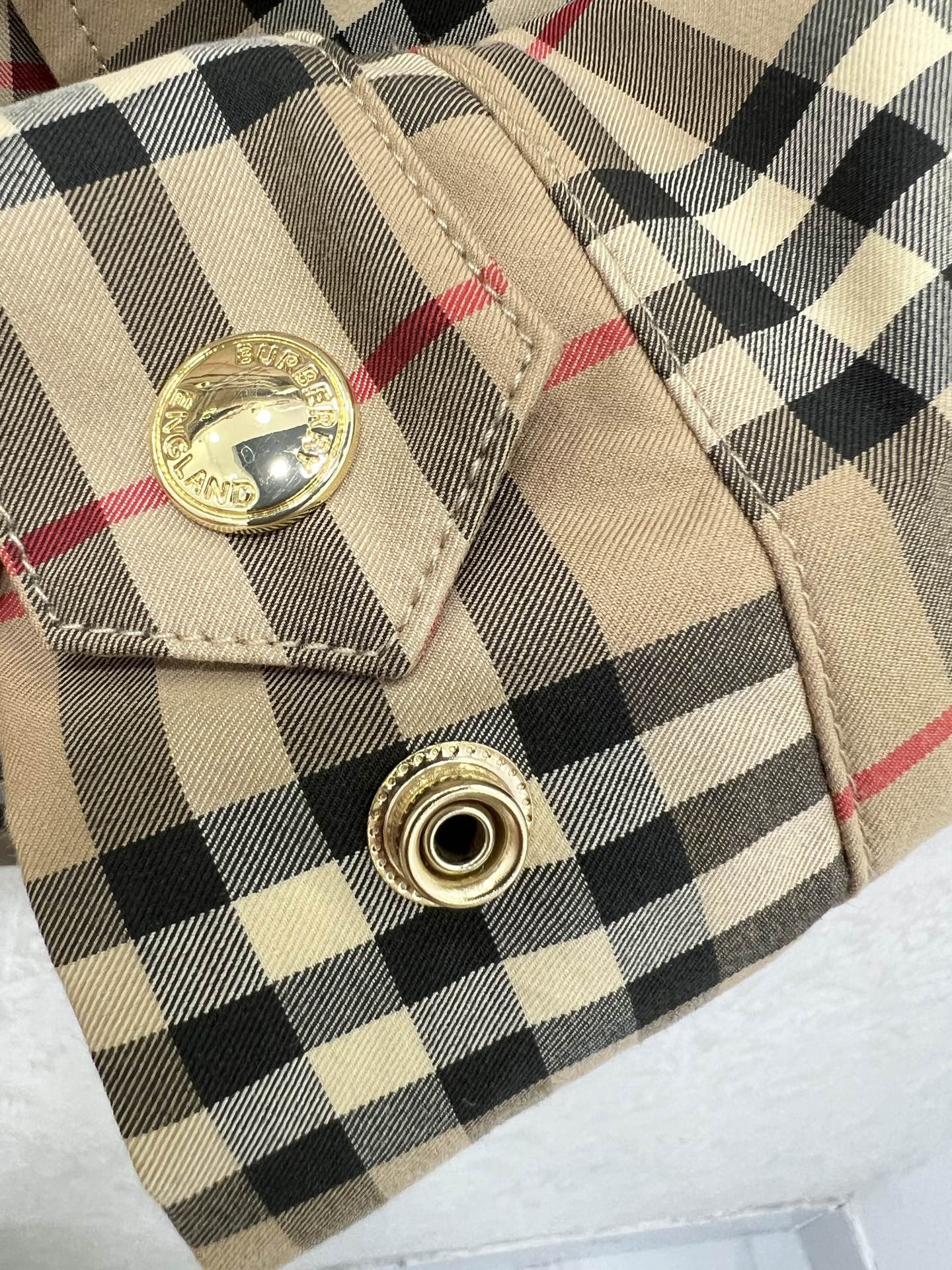 BURBERRY PLAID JACKET 275082