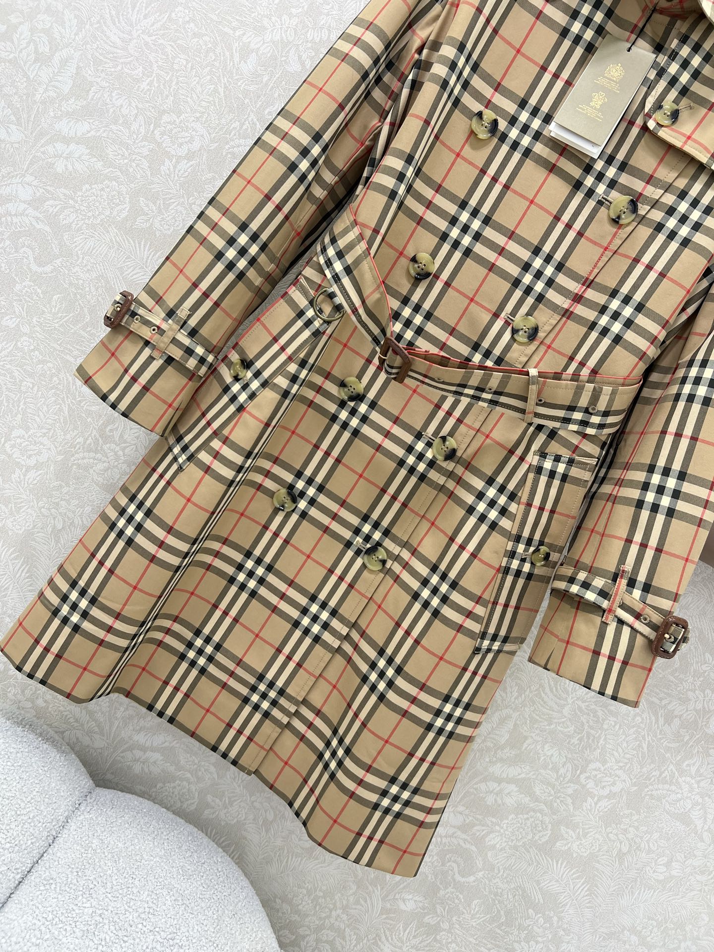 BURBERRY PLAID TRENCH COAT 275085