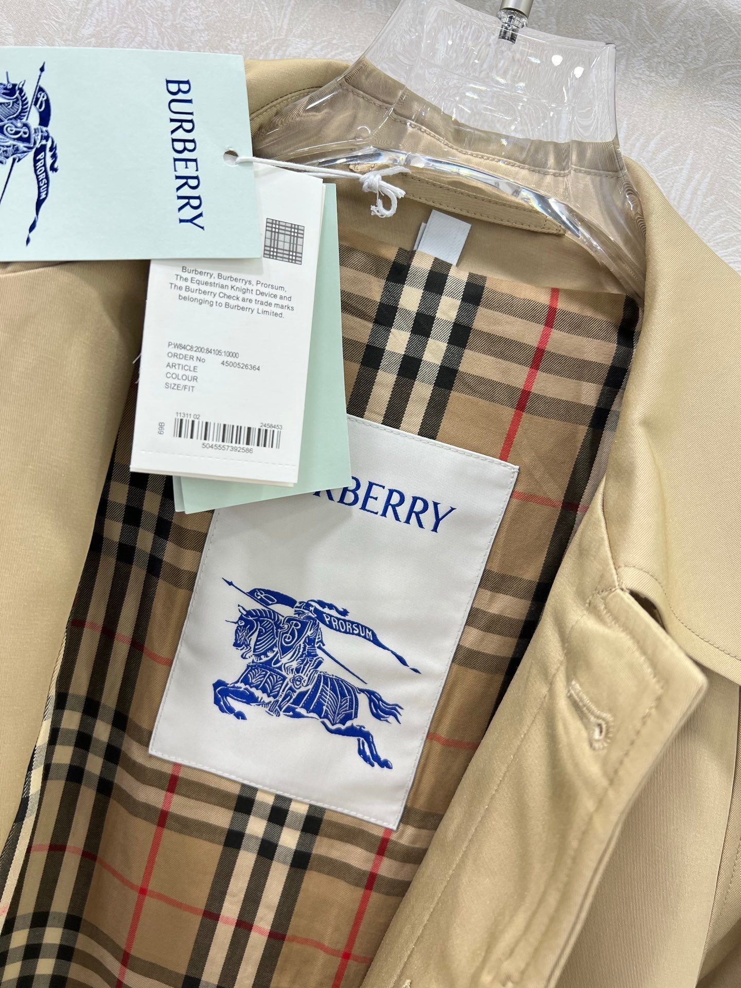 BURBERRY WINDBREAKER JACKET 275088