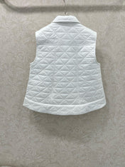 MONCLER 25S DOWN VEST IN WHITE 099